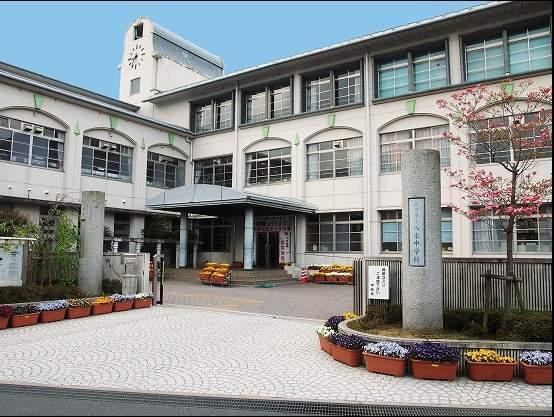 南丹市八木町八木野條の土地(南丹市立八木中学校)