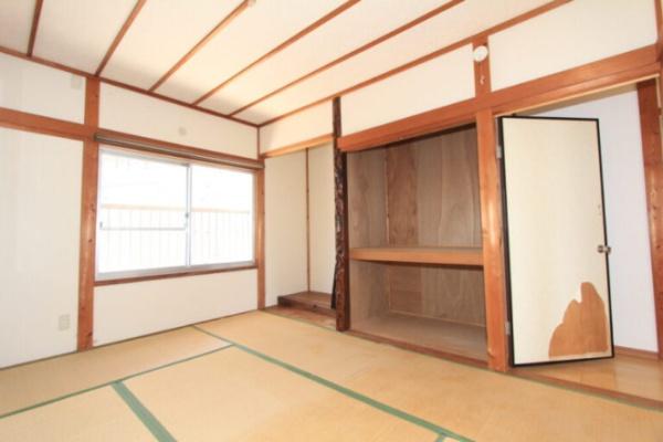 亀岡市東つつじケ丘曙台２丁目の中古一戸建て