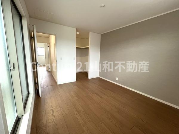 亀岡市亀岡駅北２丁目の中古一戸建て