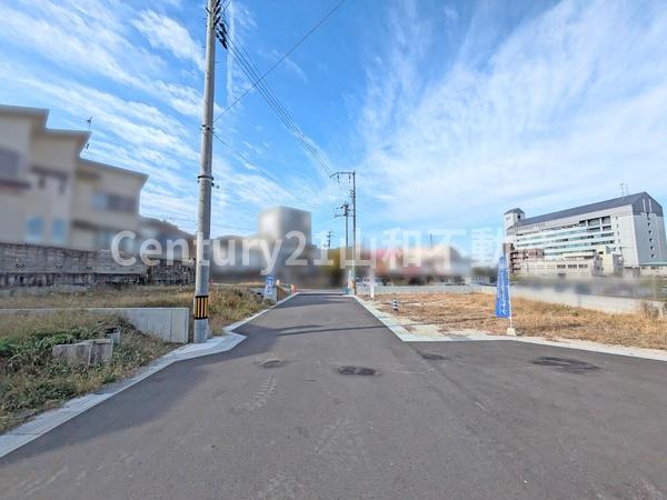 亀岡市荒塚町２丁目の土地
