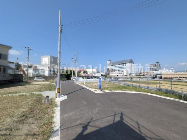 亀岡市荒塚町２丁目の土地