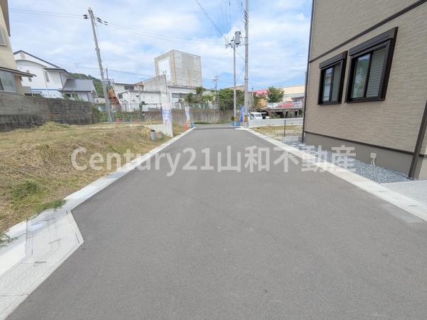 亀岡市荒塚町２丁目の土地