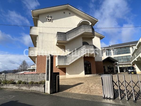 南丹市園部町上木崎町宮ノ口の中古一戸建て(南丹市立園部小学校)