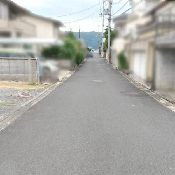 亀岡市西つつじケ丘雲仙台１丁目の土地