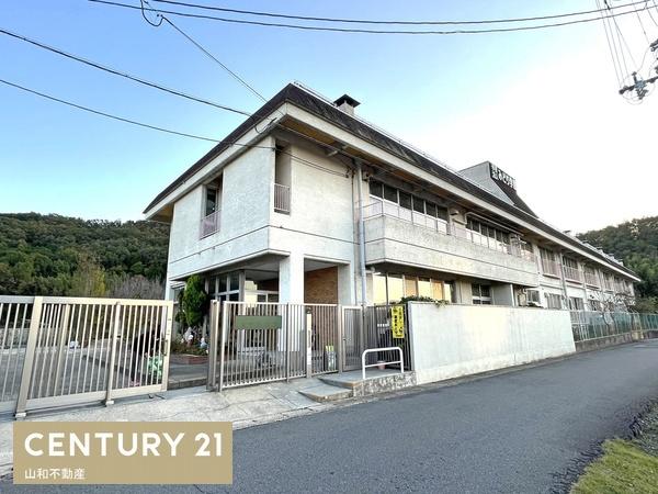 亀岡市荒塚町1丁目の土地(安町幼稚園)