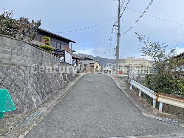 亀岡市篠町野条イカノ辻南の土地