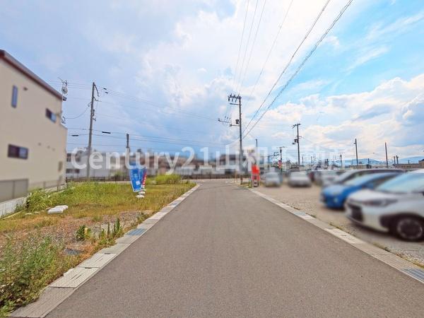 亀岡駅北１丁目15街区4号地（建築条件無売土地）