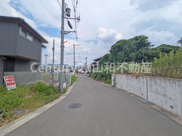 亀岡駅北３丁目30街区1号地（建築条件無売土地）