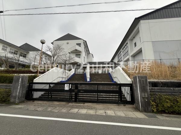 南丹市園部町小山東町島所の土地(南丹市立園部第二小学校)