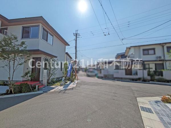 亀岡市三宅町２丁目の中古一戸建て