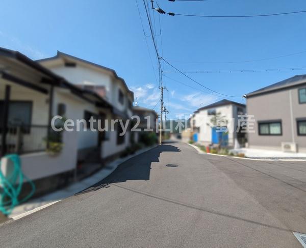 亀岡市三宅町２丁目の中古一戸建て