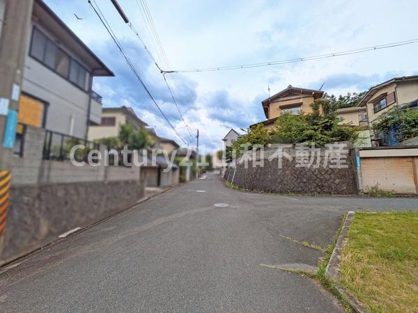 亀岡市西つつじケ丘大山台１丁目の中古一戸建て