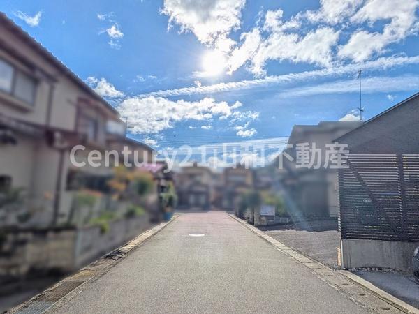 亀岡市下矢田町４丁目の中古一戸建て