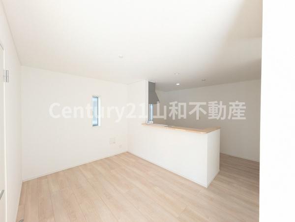 クレイドルガーデン曽我部町寺第3-④号棟(新築一戸建）