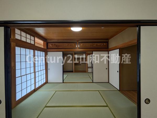 亀岡市南つつじケ丘桜台２丁目の中古一戸建て