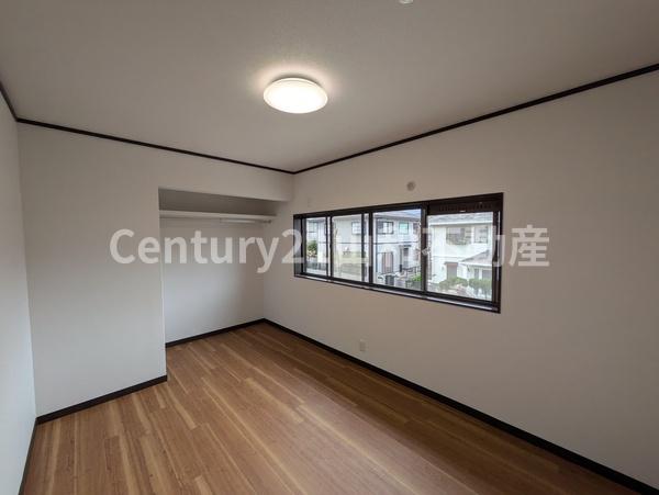 亀岡市南つつじケ丘桜台２丁目の中古一戸建て