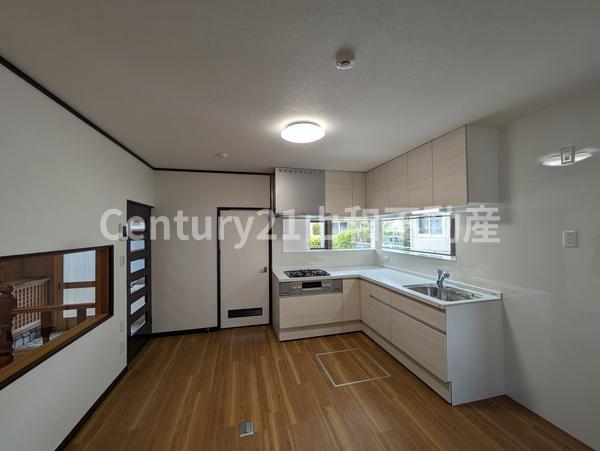 亀岡市南つつじケ丘桜台２丁目の中古一戸建て