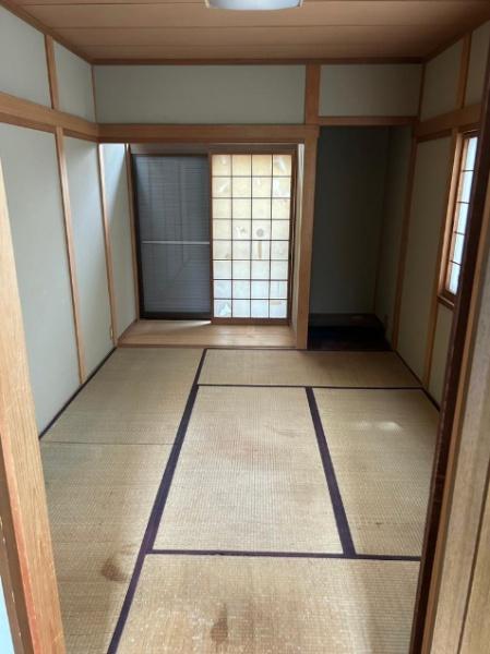 亀岡市南つつじケ丘桜台４丁目の中古一戸建て