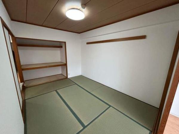 グランコート亀岡207号室（中古マンション）