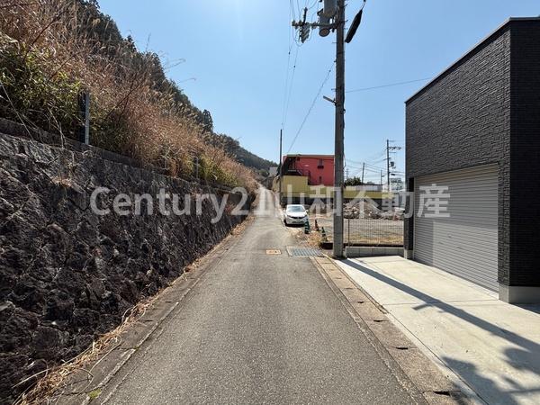 亀岡市曽我部町南条竹谷の中古一戸建て