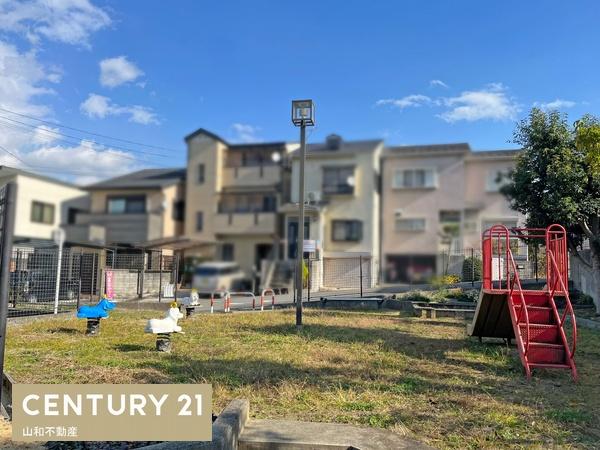 亀岡市篠町馬堀向端の中古一戸建て(三角公園)