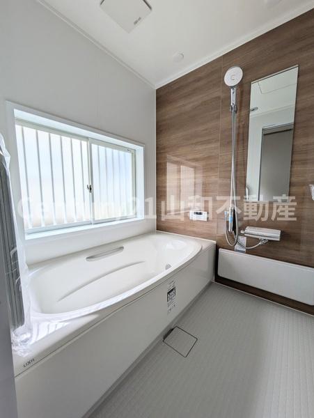亀岡市南つつじケ丘桜台２丁目の中古一戸建て