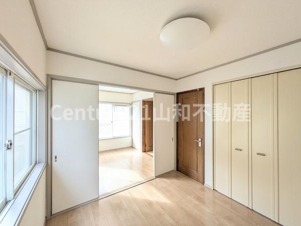 亀岡市南つつじケ丘桜台２丁目の中古一戸建て
