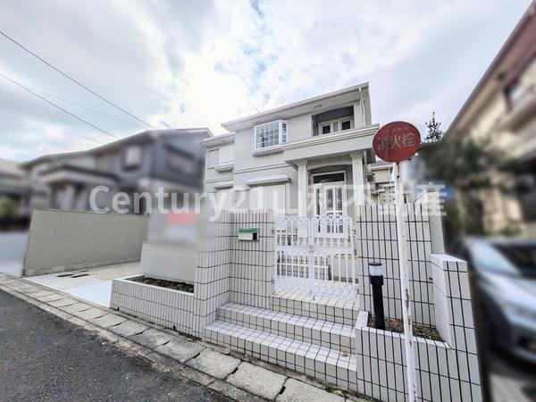 亀岡市南つつじケ丘桜台２丁目の中古一戸建