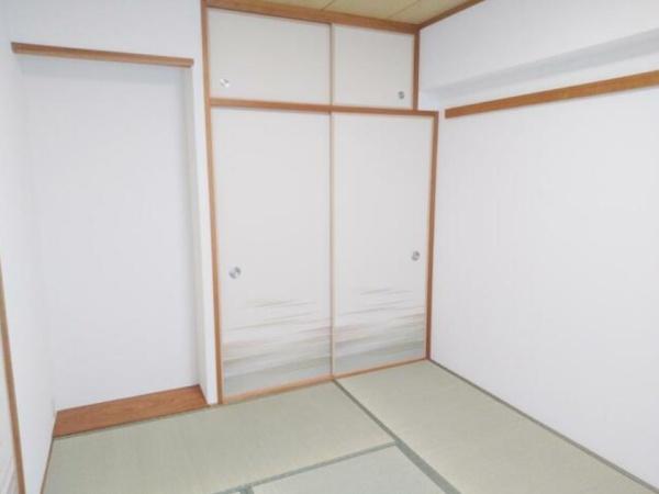 クラウンハイム園部604号室(中古マンション)(和室)