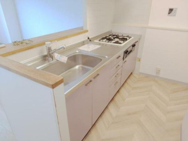 クラウンハイム園部604号室(中古マンション)(キッチン)