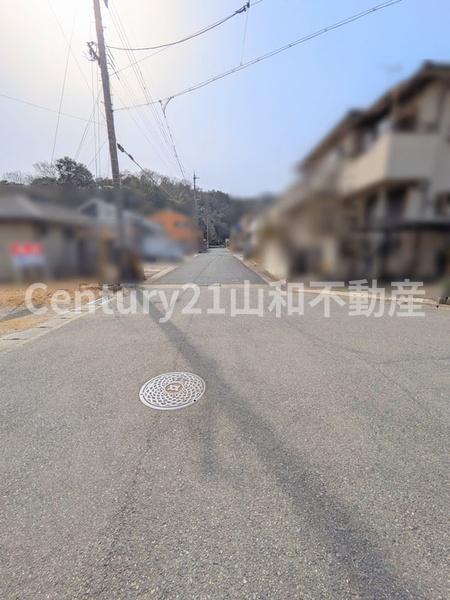 亀岡市西つつじケ丘美山台２丁目の土地