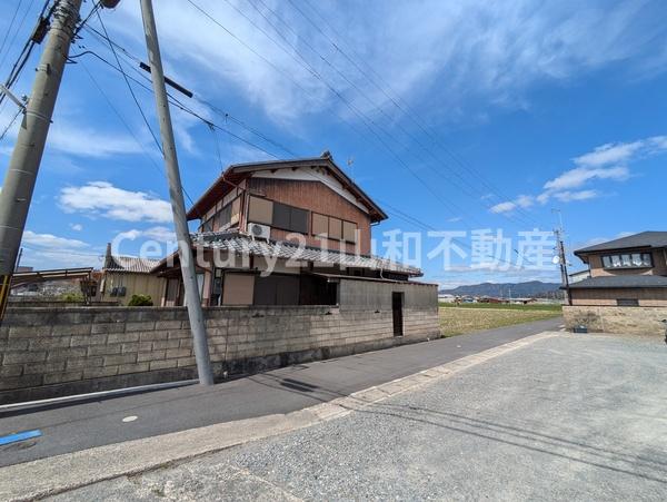 亀岡市馬路町堂ノ西の中古一戸建て