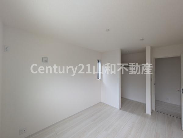 リーブルガーデン園部駅前①号棟(新築一戸建)(洋室)