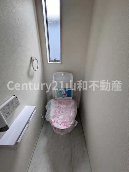 リーブルガーデン園部駅前①号棟(新築一戸建)(トイレ)