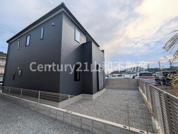 リーブルガーデン園部駅前②号棟（新築一戸建）