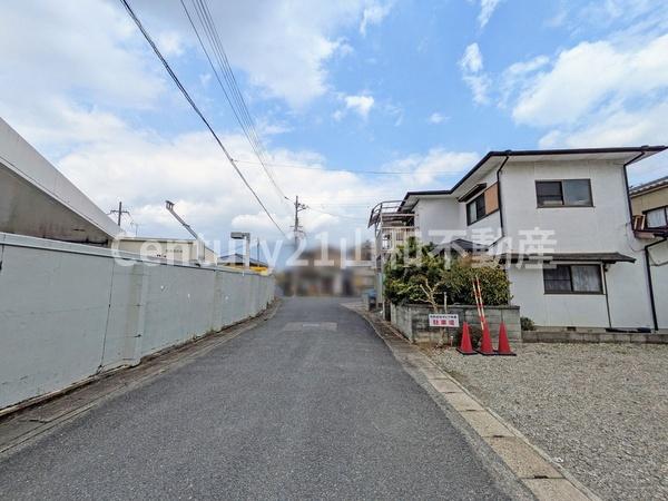 亀岡市下矢田町３丁目の土地