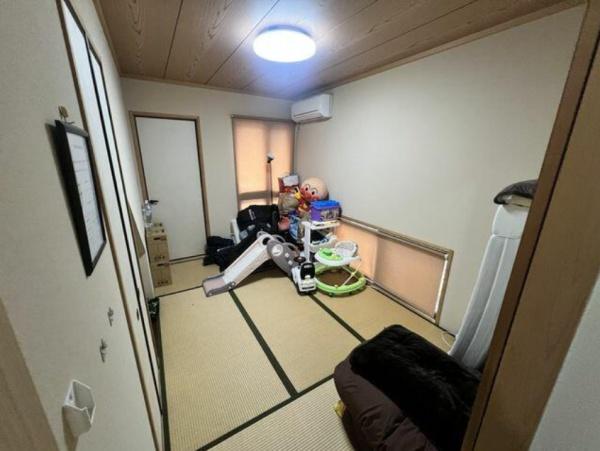 亀岡市南つつじケ丘大葉台１丁目の中古一戸建て