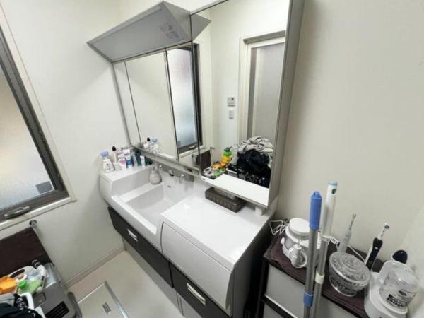 亀岡市南つつじケ丘大葉台１丁目の中古一戸建て