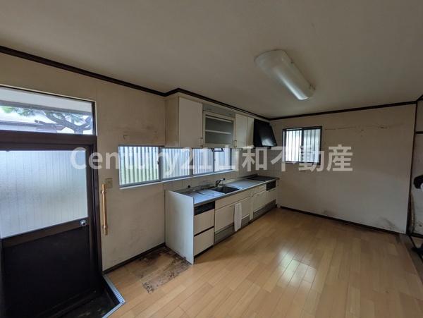 亀岡市西つつじケ丘大山台１丁目の中古一戸建て