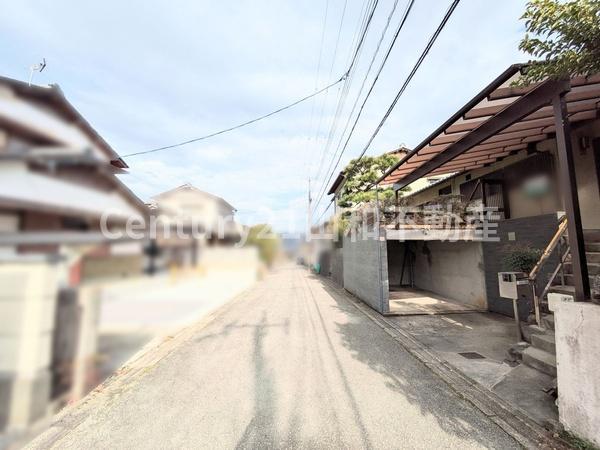 亀岡市西つつじケ丘大山台１丁目の中古一戸建て