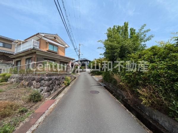南丹市園部町小桜町の中古一戸建て