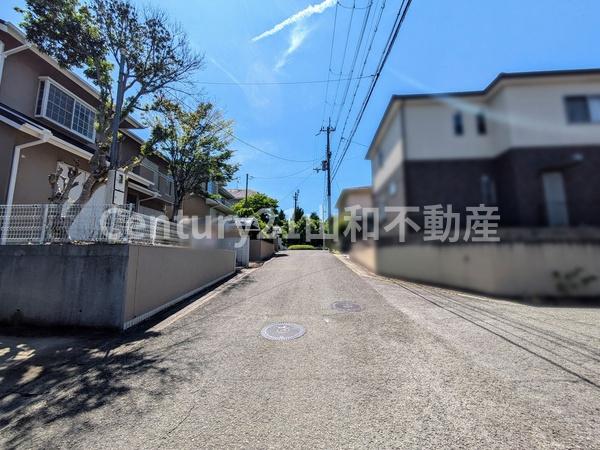 亀岡市南つつじケ丘桜台１丁目の中古一戸建て