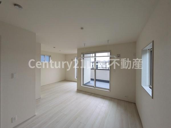 ブルーミングガーデン園部町横田1号③号棟(新築一戸建)(洋室)