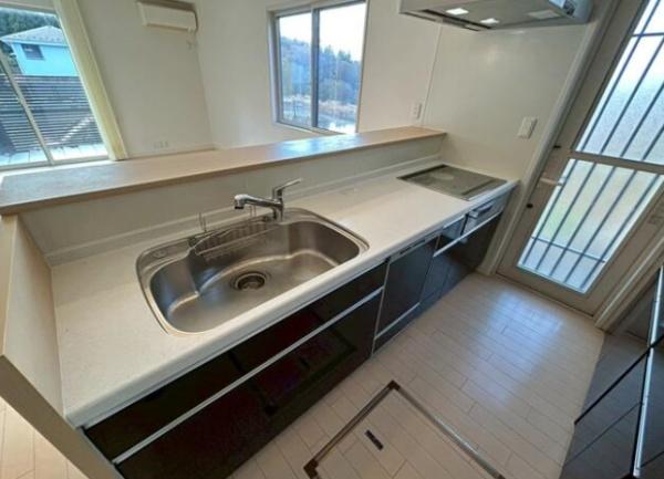 園部町小山西町滝谷（中古一戸建）