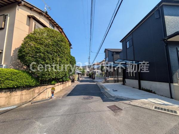亀岡市東つつじケ丘曙台１丁目の中古一戸建て