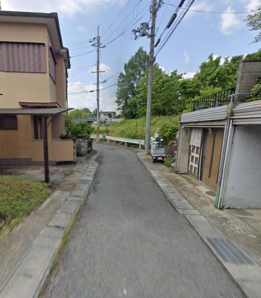 亀岡市大井町小金岐１丁目の中古一戸建て