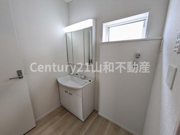 クレイドルガーデン千代川町小林①号棟(新築一戸建)