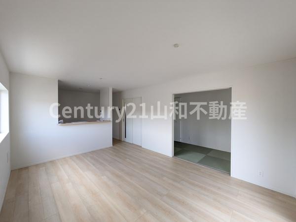 クレイドルガーデン千代川町小林②号棟(新築一戸建)