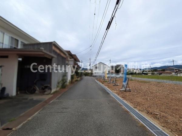 亀岡市下矢田町４丁目の土地