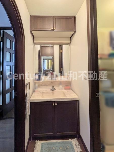 亀岡市南つつじケ丘大葉台２丁目の中古一戸建て